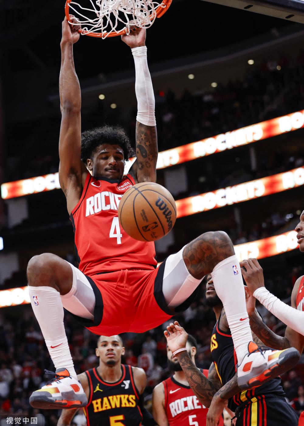 特别是在老 特别是在老